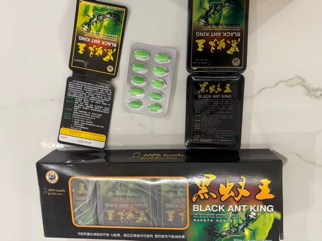 BLACK ANT KING PILL TIN